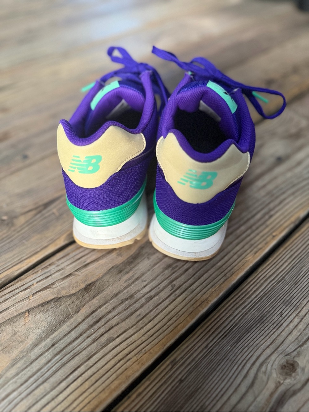 New Balance Women’s 574 Miami Palms Sneakers – Size 10 💜💚 - Picture 5 of 7